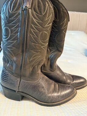 Vintage Black Western Cowboy Boots